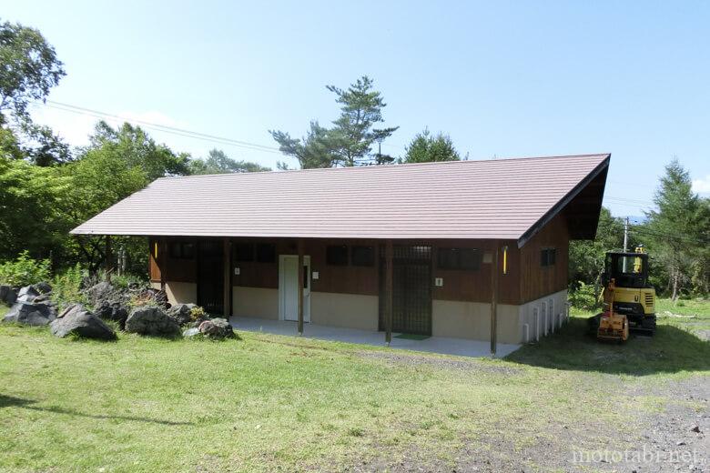 ASAMA Park Field(オートキャンプ場)トイレとシャワー