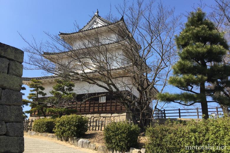 丸亀城