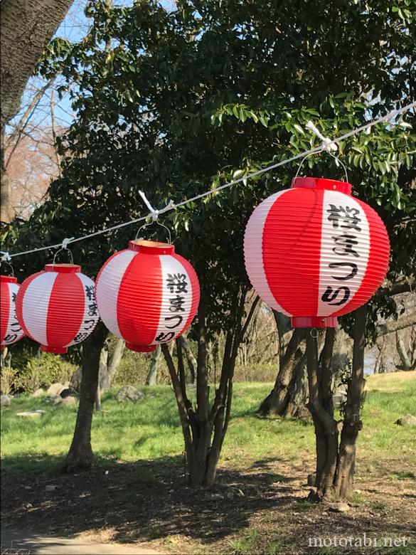桜祭りの提灯