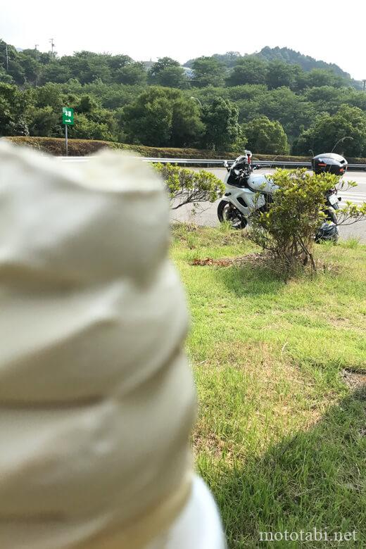 ソフトクリーム・内子パーキングエリア