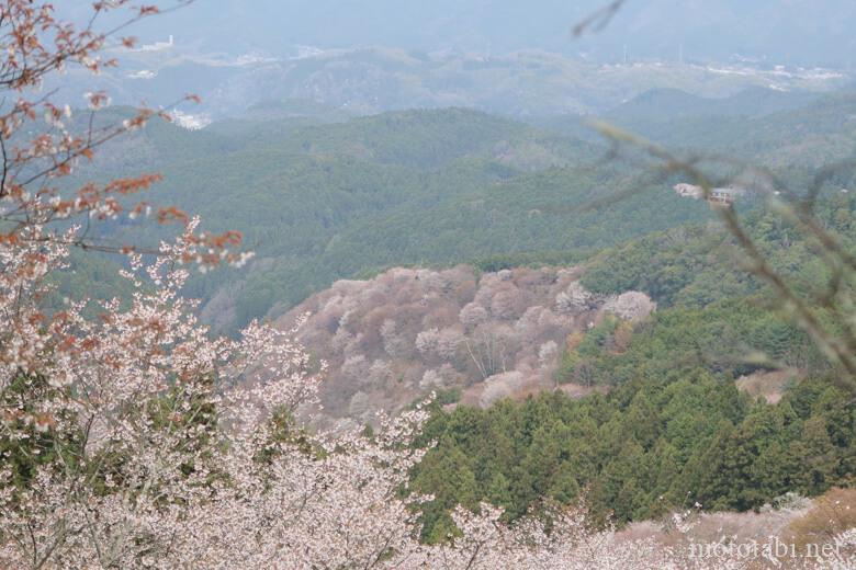 横川の覚範の首塚からの絶景