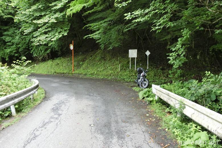 国道438号線・剣山まで10km