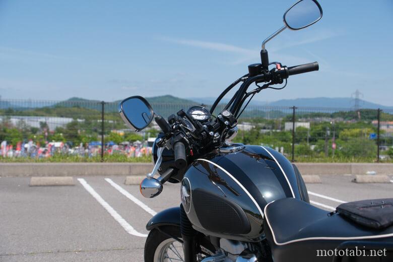 メグロK3のタンデムは高速道路だとツライ